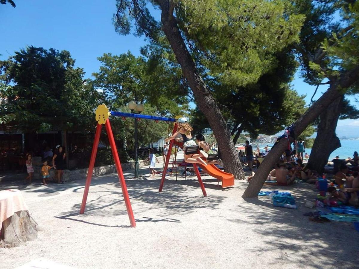 Navi Apartment Kastela Exterior photo